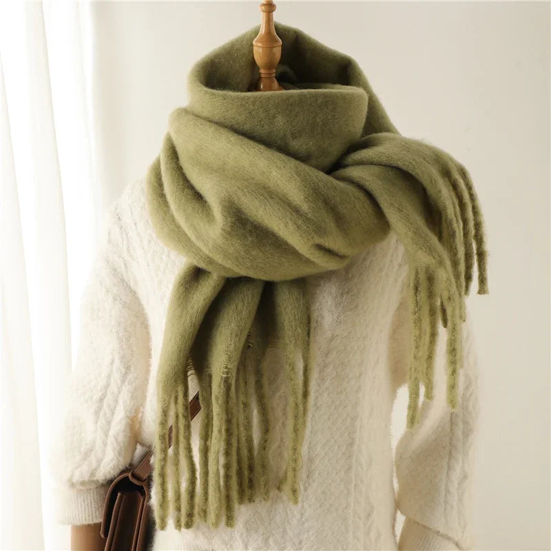 Luxurious Winter Cashmere Scarf for Women - Soft, Thick Pashmina Wrap with Elegant Tassels