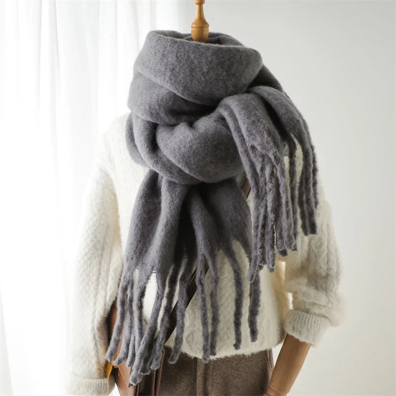 Luxurious Winter Cashmere Scarf for Women - Soft, Thick Pashmina Wrap with Elegant Tassels